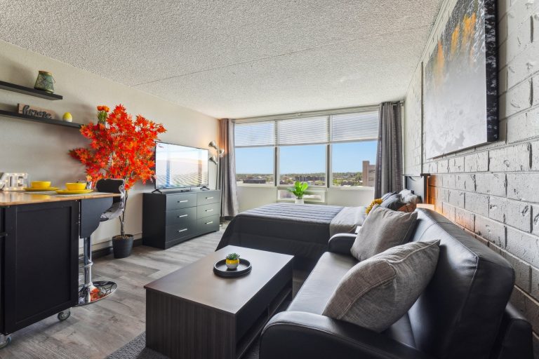 The 609 Studios Apartment with a great view